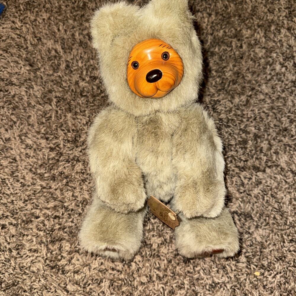 Vintage 1989 Robert Raikes Bears Plush Wooden Face And Pads Original Tag 12''